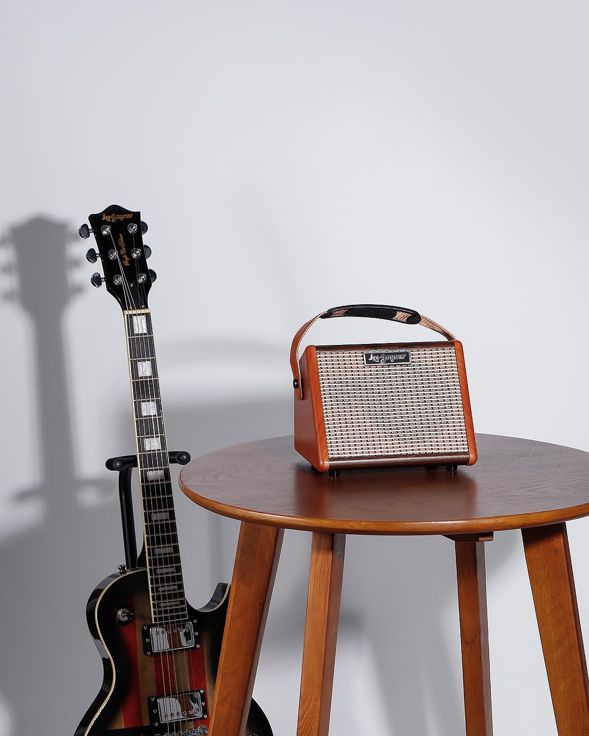 AG-15 Portable Amp - Woodgrain
